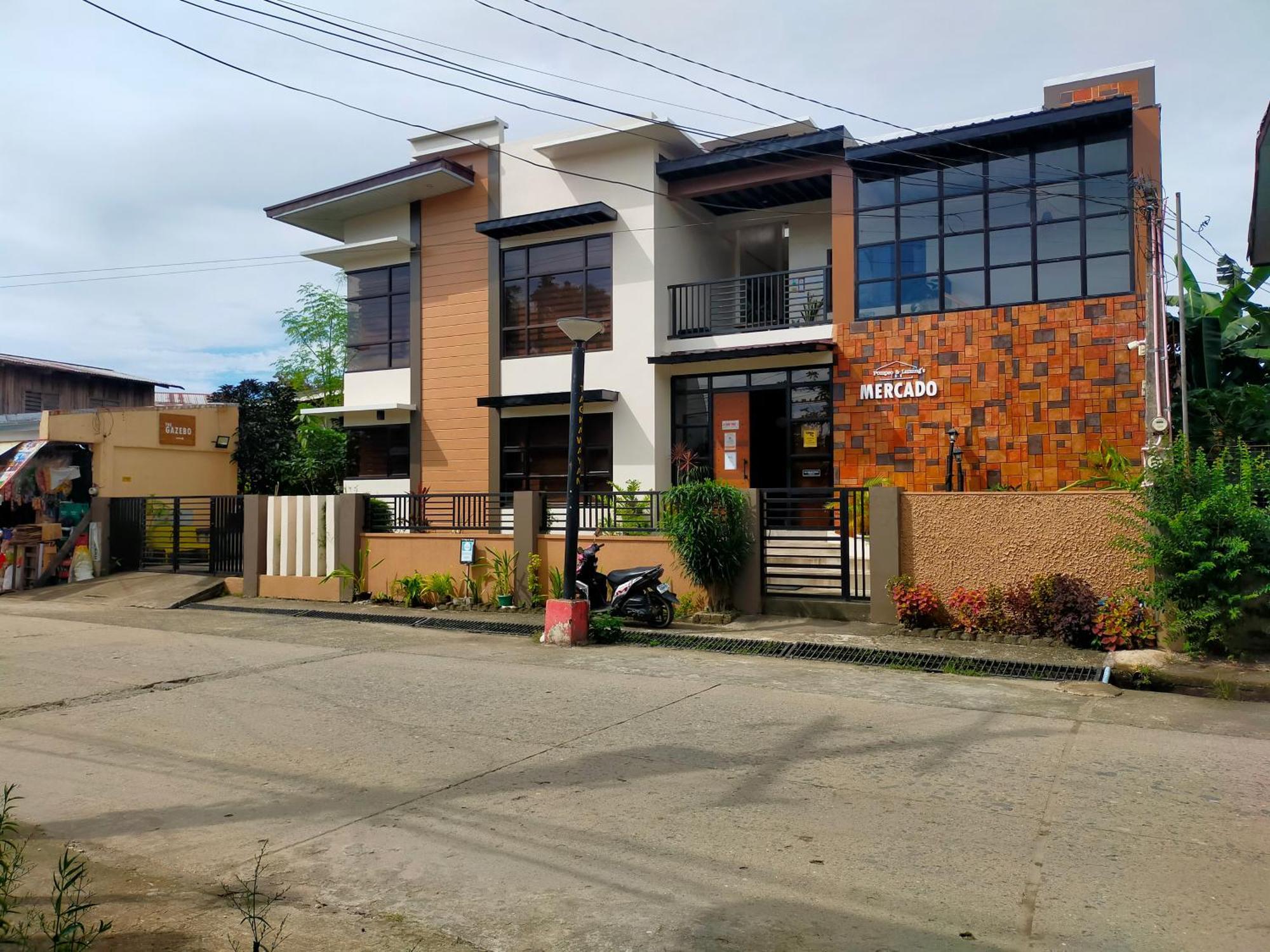 Pompeo And Luming'S Inn Calauag Exterior photo